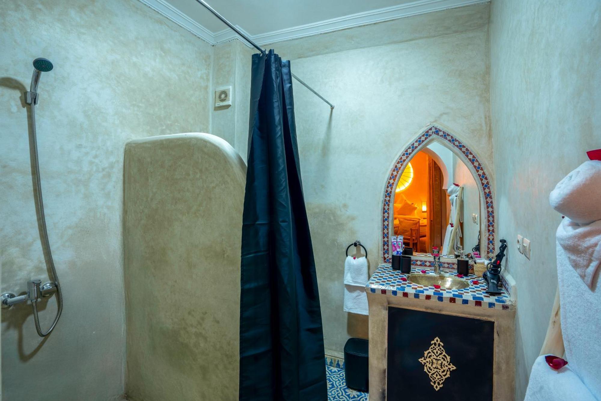 Riad Le Graff Pink Μαρακές Εξωτερικό φωτογραφία