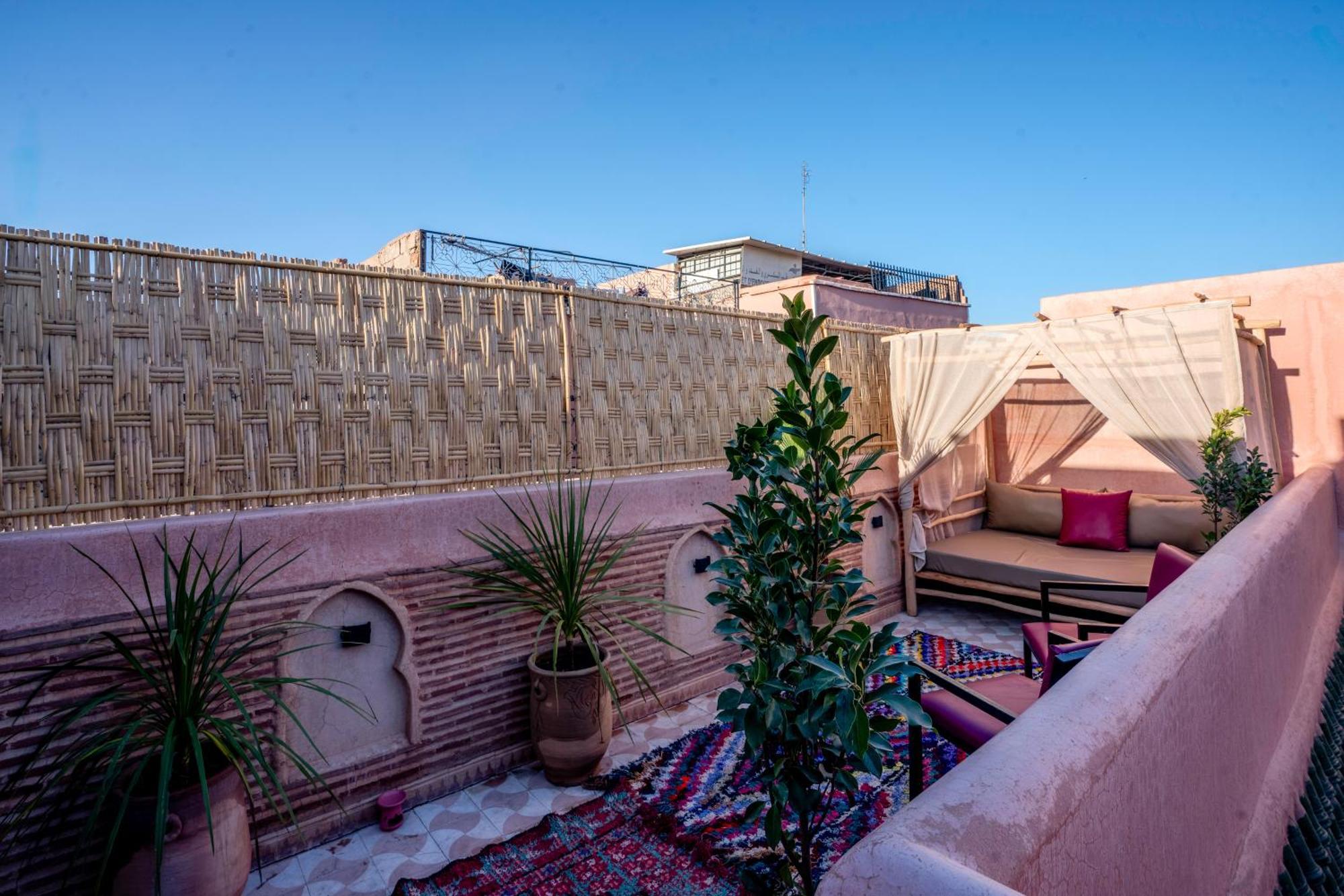 Riad Le Graff Pink Μαρακές Εξωτερικό φωτογραφία